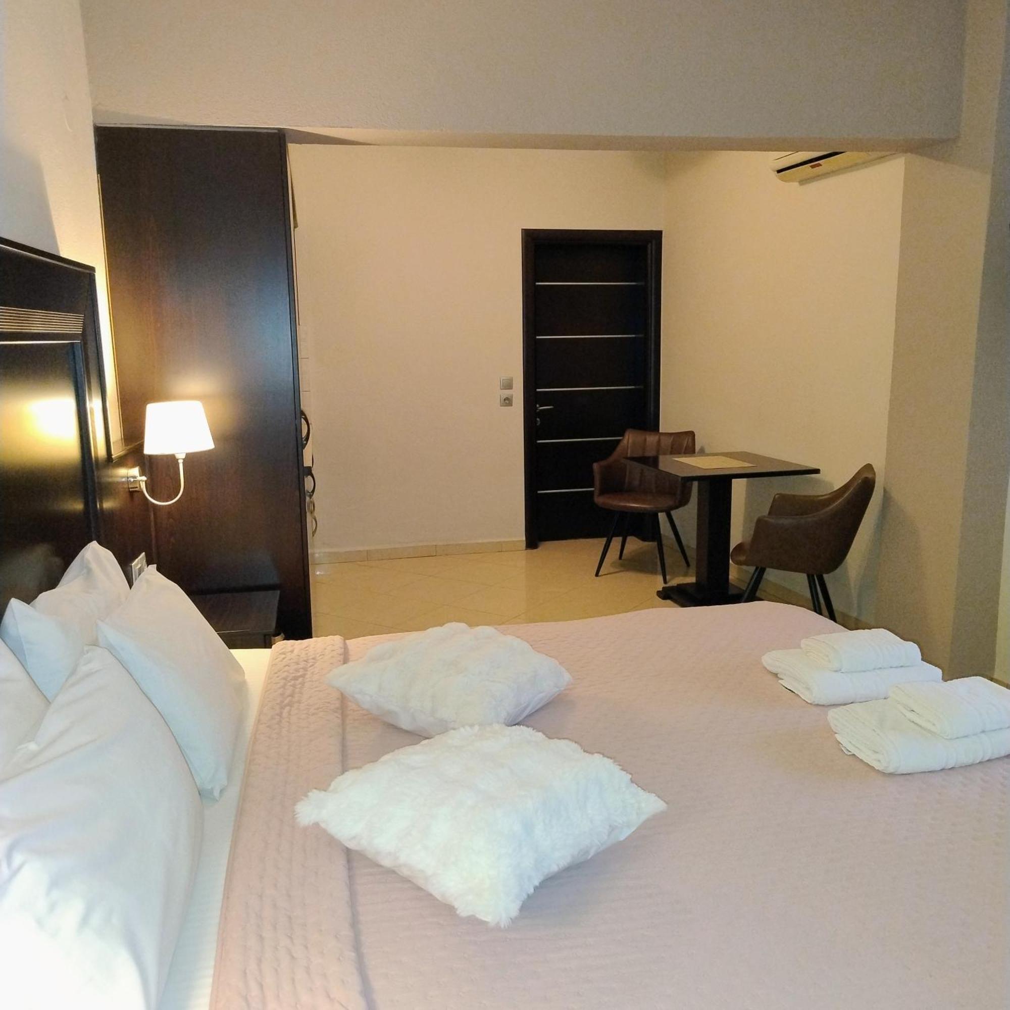 Neraides Hotel Loutraki  Luaran gambar