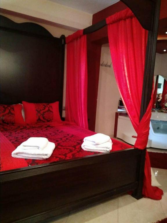 Neraides Hotel Loutraki  Luaran gambar